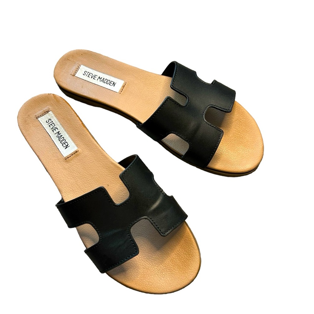 Steve Madden slip on black leather sandals size 9.5